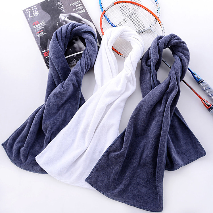 スポーツタオルがジムでの使用に通常のタオルよりも優れているのはなぜですか?